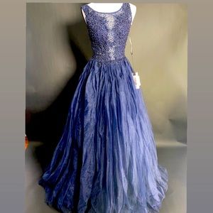 Mac Duggal midnight dress